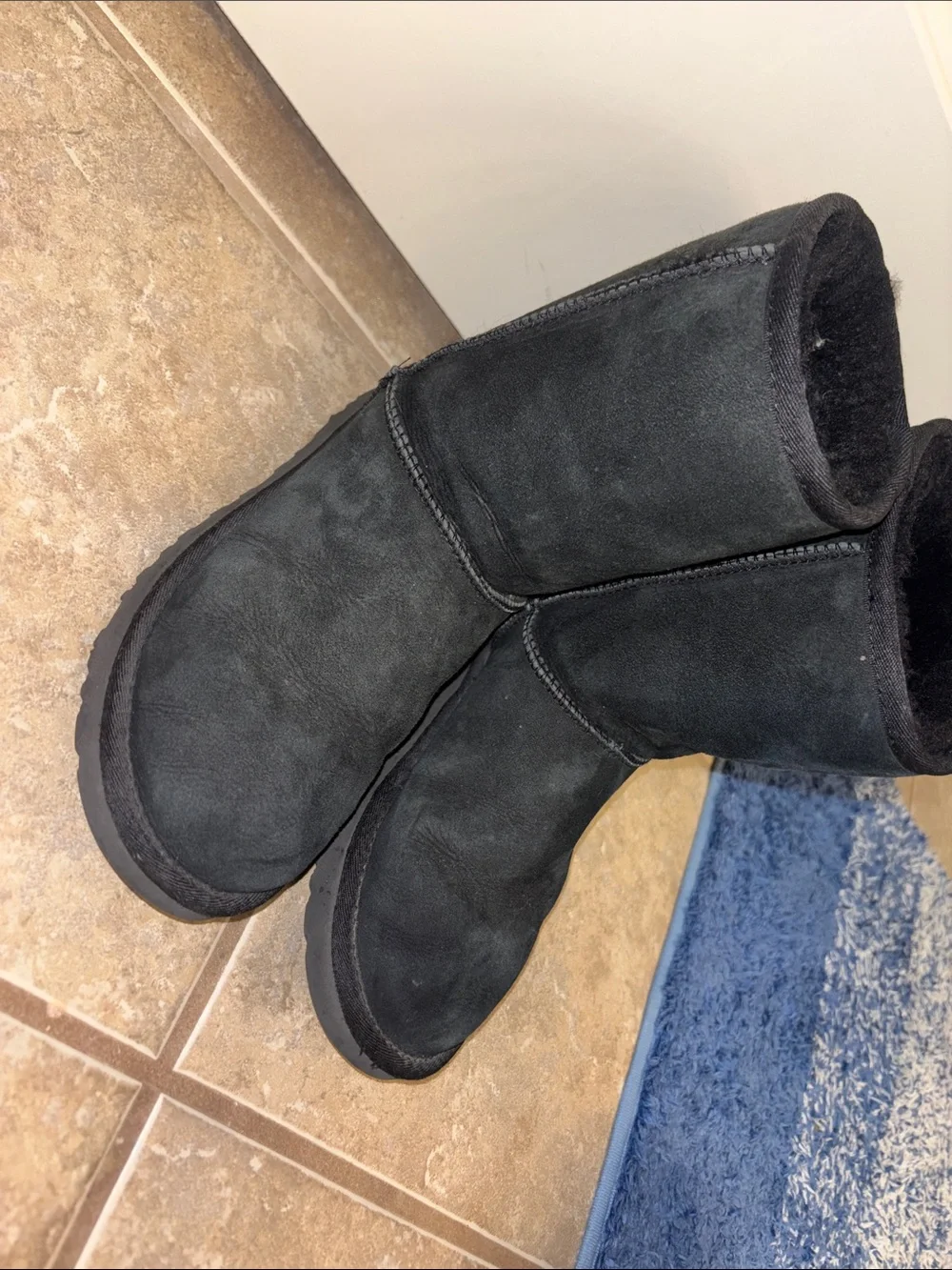 UGG Black Suede Short Winter Boots 7 classic style